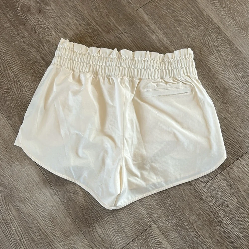 FLX paperbag waist shorts